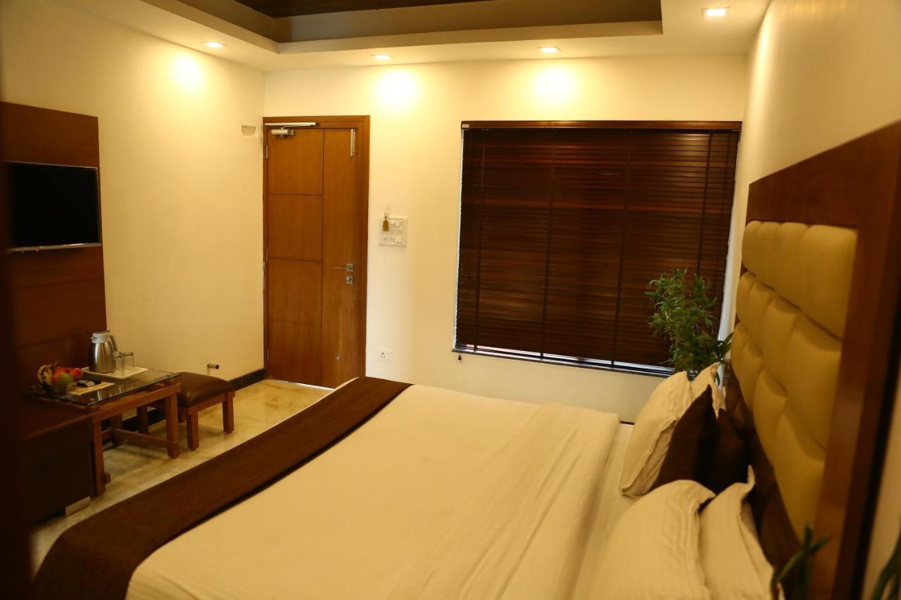Hotel Devlok Primal Mussoorie Eksteriør billede